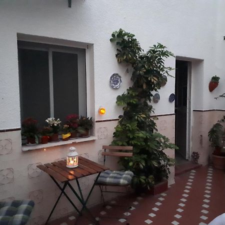 The Jasmine House Hotel Олвера Екстериор снимка