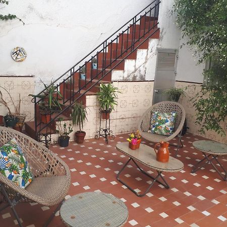 The Jasmine House Hotel Олвера Екстериор снимка